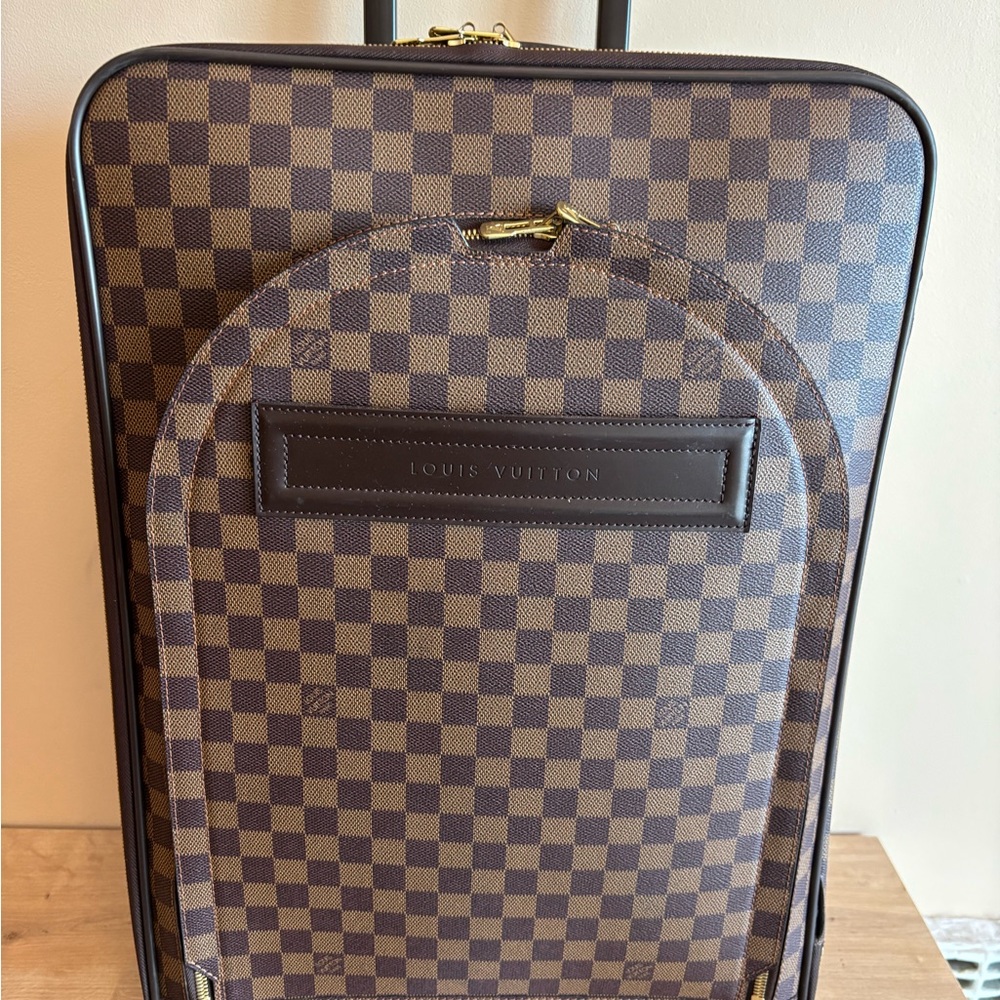 Authentic Louis Vuitton pegase 55 damier ebene carry on suitcase - Picture 2 of 10